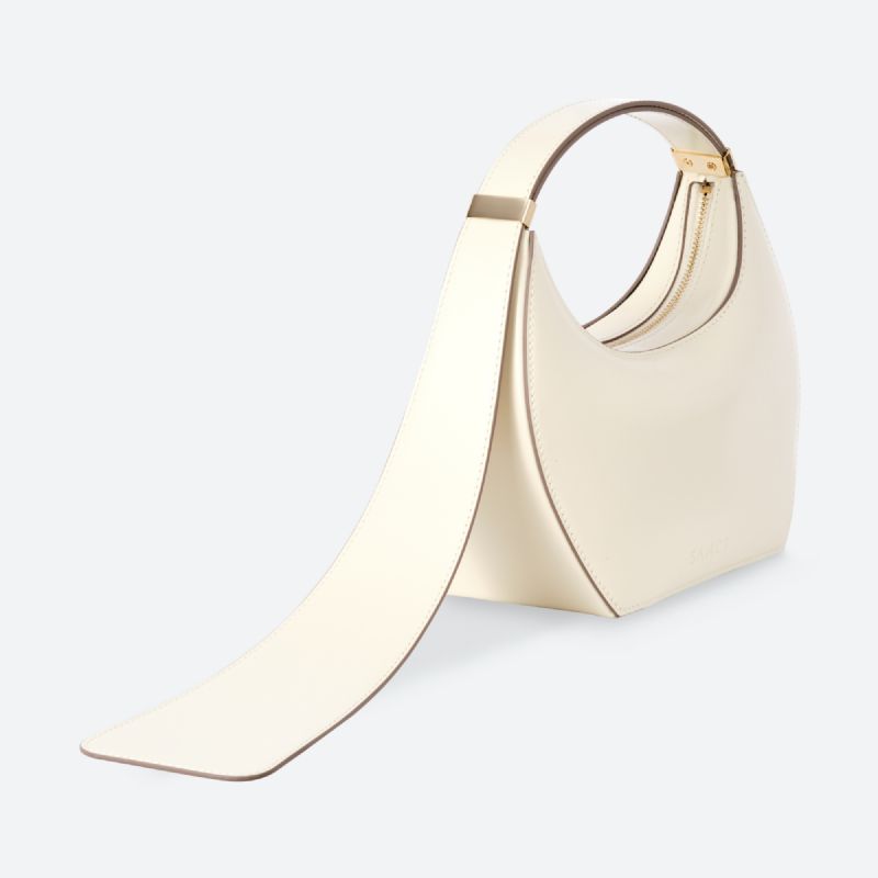 Cor Ivory